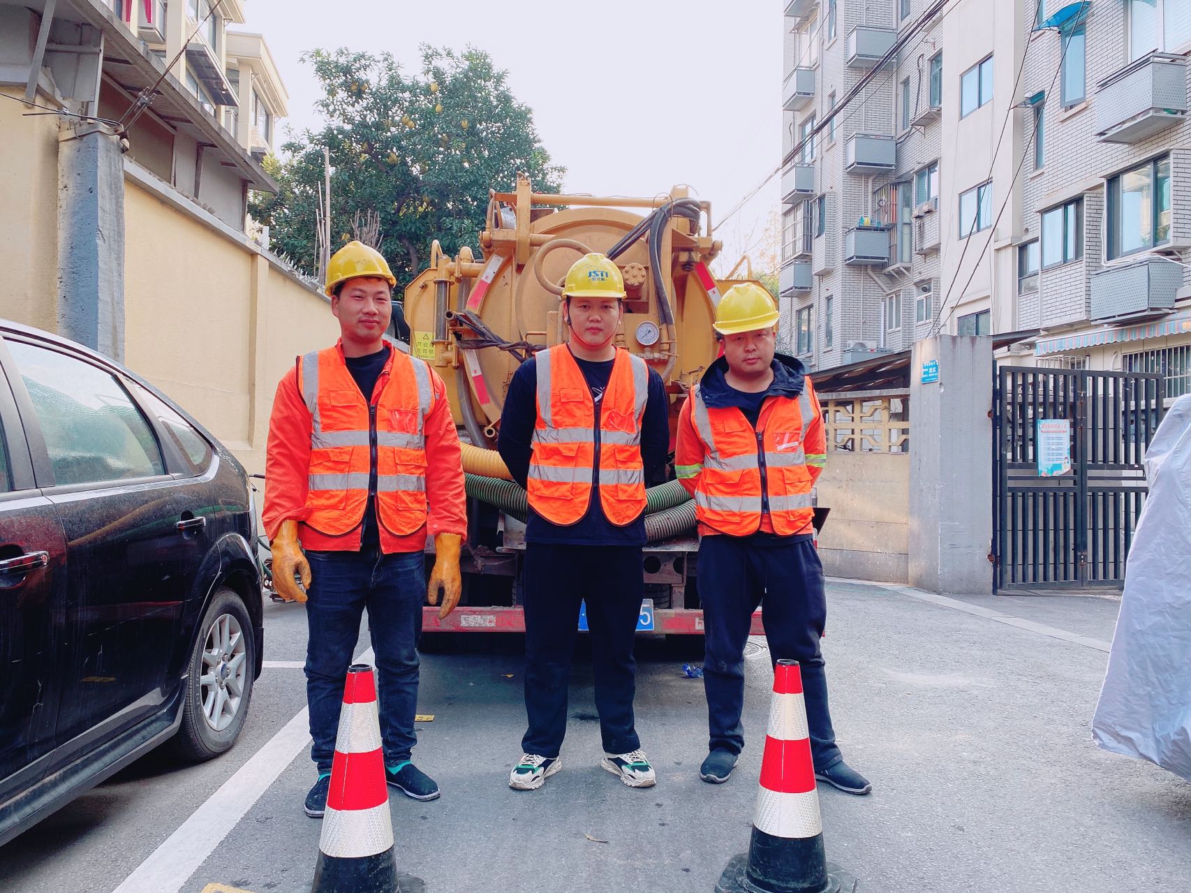 金华南京某小区管道清淤检测施工